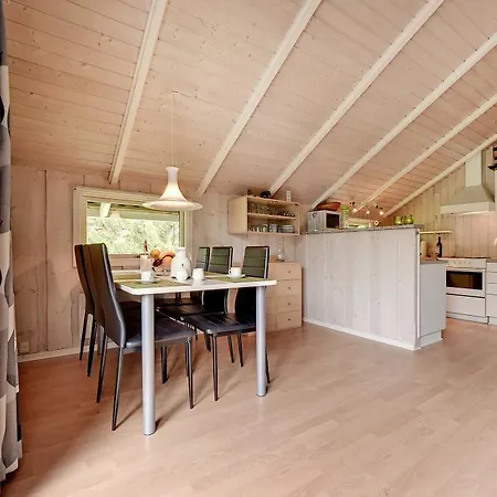 Hébergement de vacances 2 Bedroom Amazing In Oksbøl