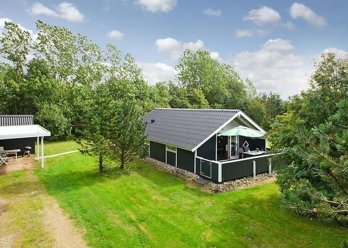 Blomstervangen Feriehus *